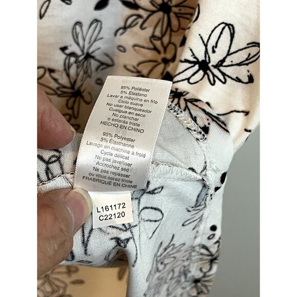 Lularoe Womens M Tunic Top High‎ Low Hem Floral Print EUC - Picture 5 of 5